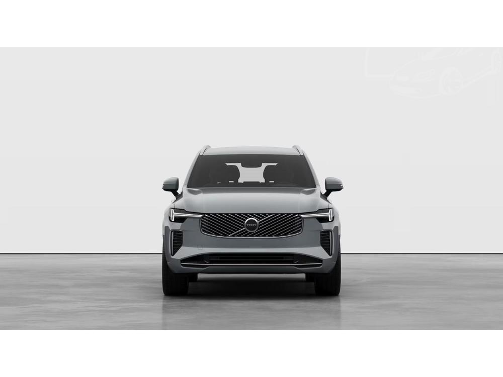 Volvo XC90 CORE, T8 AWD, 228+107 kW / 310