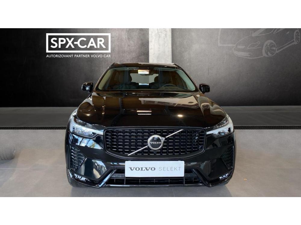 Volvo XC60 PLUS DARK, B4 AWD, 145+10 kW /