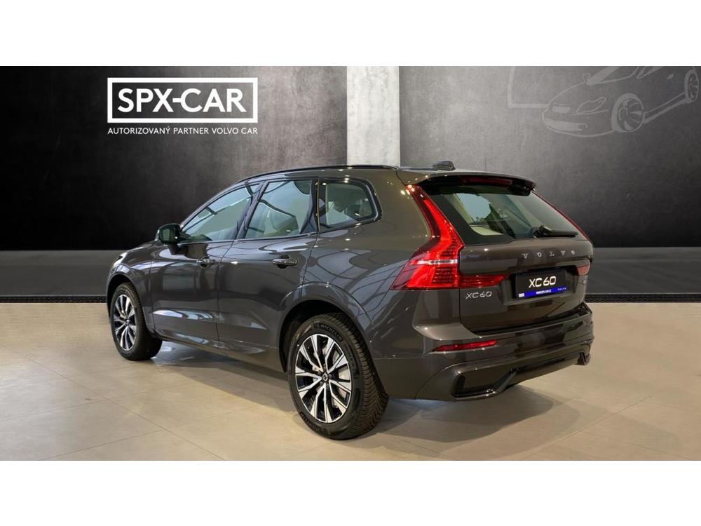 Volvo XC60 PLUS DARK, B4 AWD, 145+10 kW /