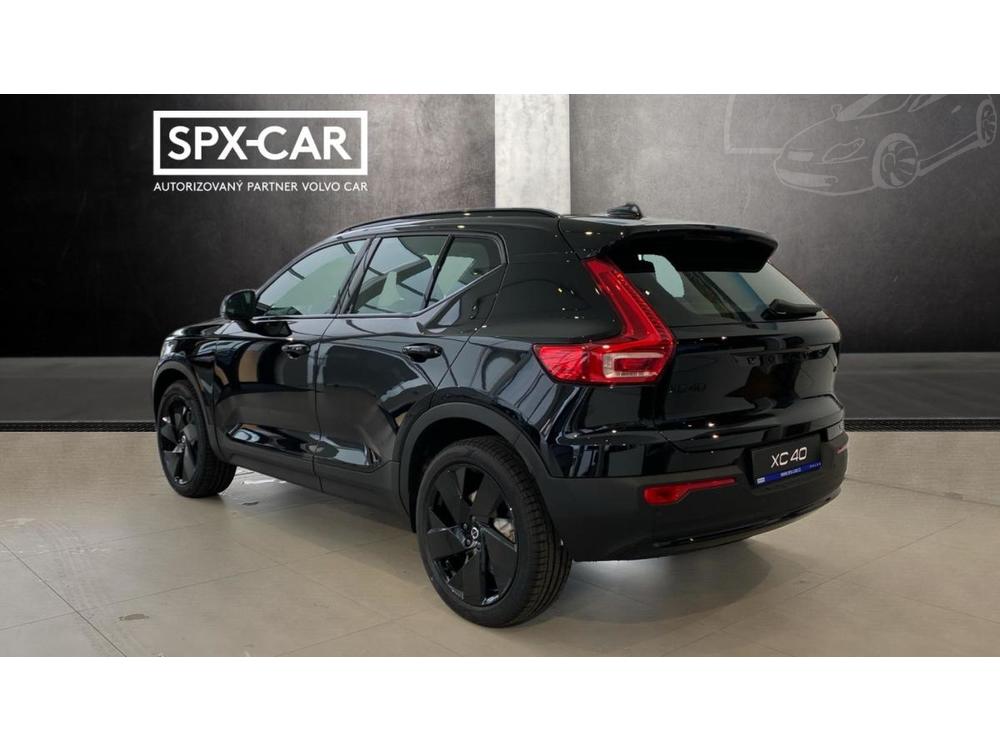 Volvo XC40 ULTRA BLACK EDITION, B4 FWD, 1