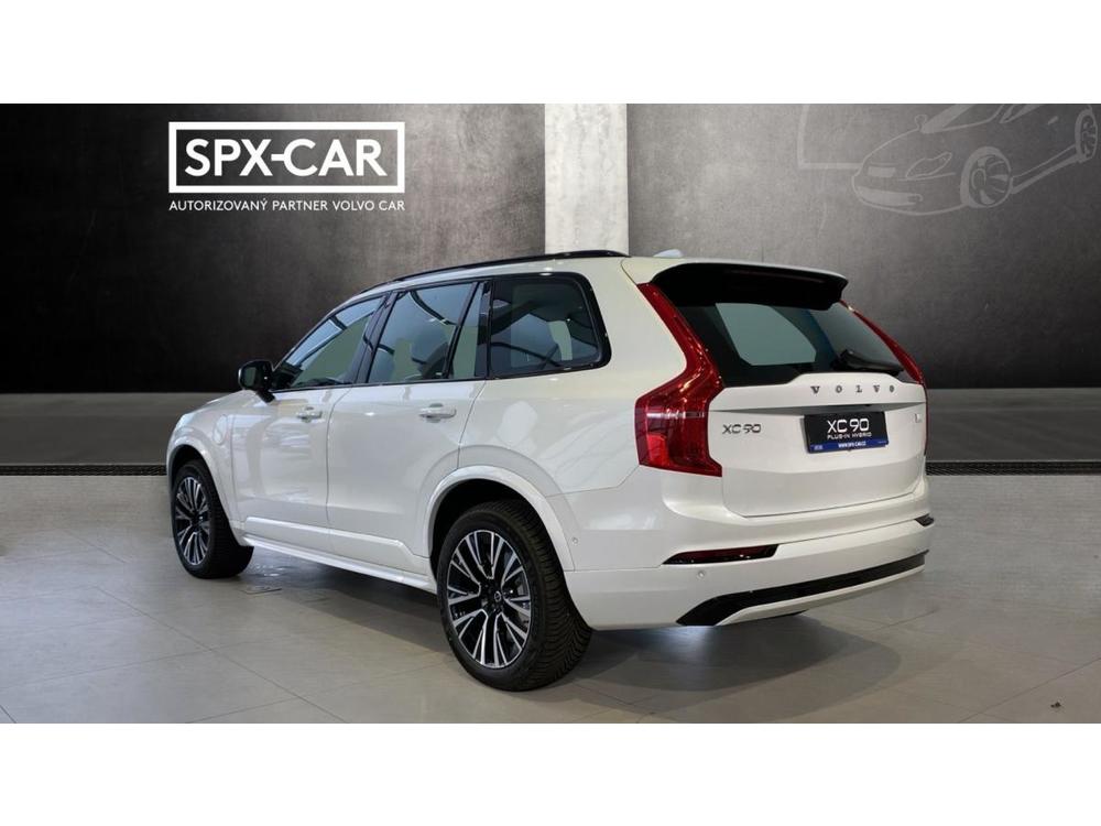 Volvo XC90 ULTRA DARK, T8 AWD, 228+107 kW