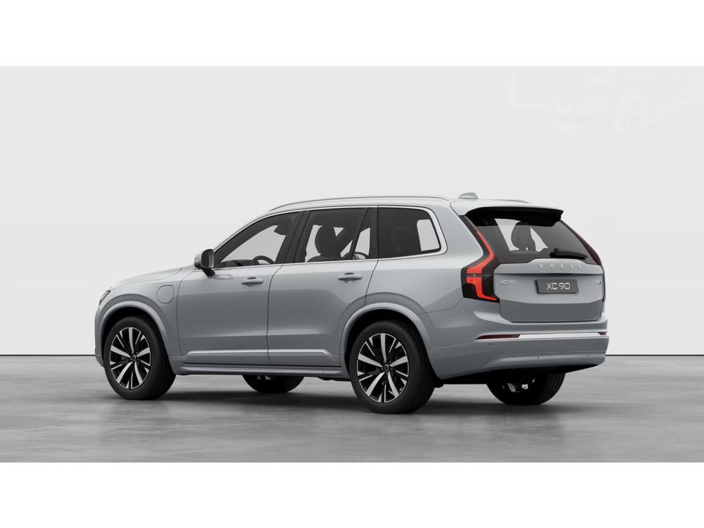 Volvo XC90 CORE, T8 AWD, 228+107 kW / 310