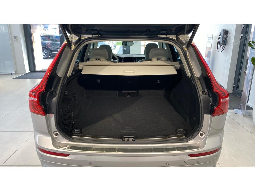 Volvo XC60 INSCRIPTION, B5 AWD, 184+10 kW