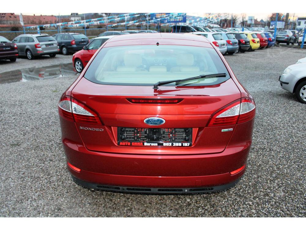 Ford Mondeo 2,0i GHIA KLIMA TEMPOMAT ALU