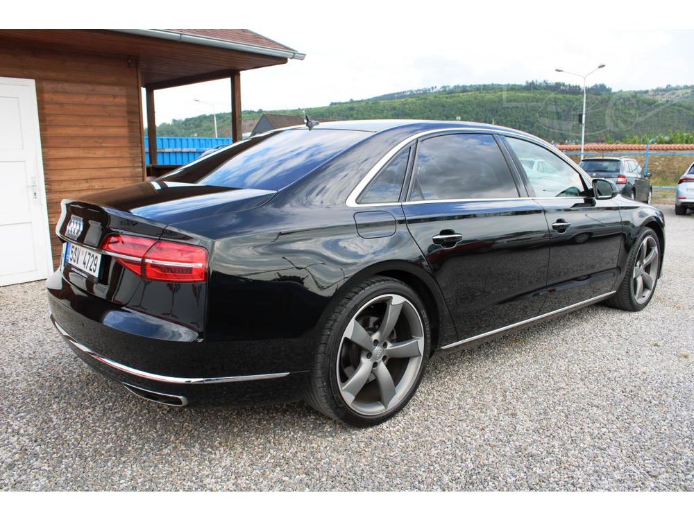 Audi A8 3,0TDI L KUZE MATRIX KLIMA ALU