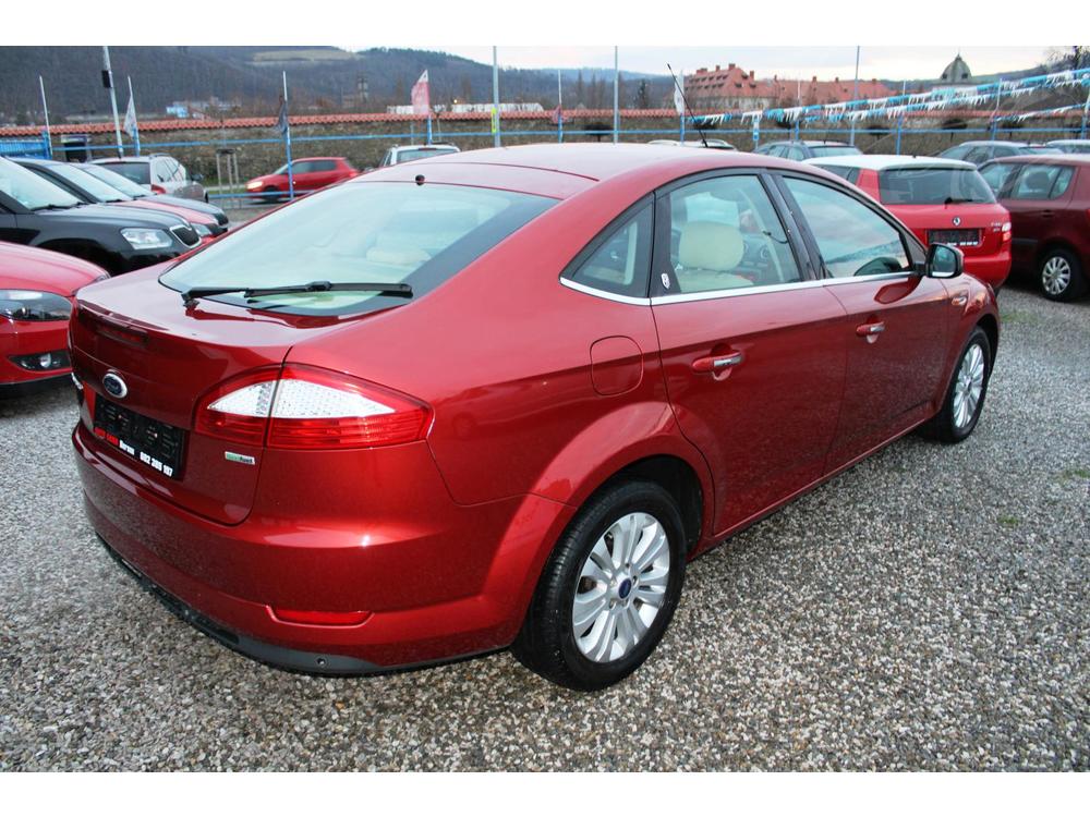 Ford Mondeo 2,0i GHIA KLIMA TEMPOMAT ALU