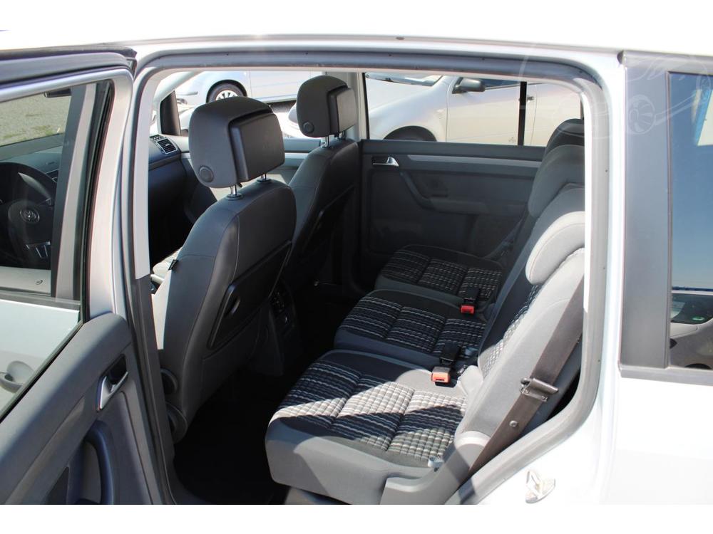 Volkswagen Touran 2,0TDI CROSS NAVI KLIMATRONIK