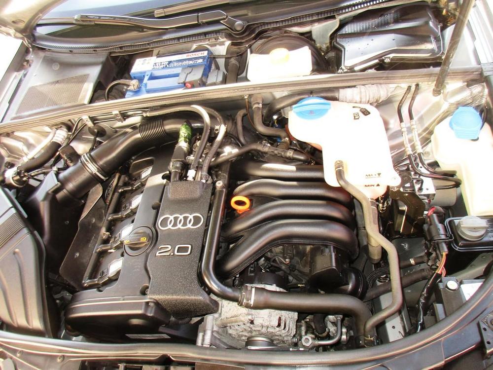 Audi A4 2,0i KLIMATRONIK EL.OKNA ALU