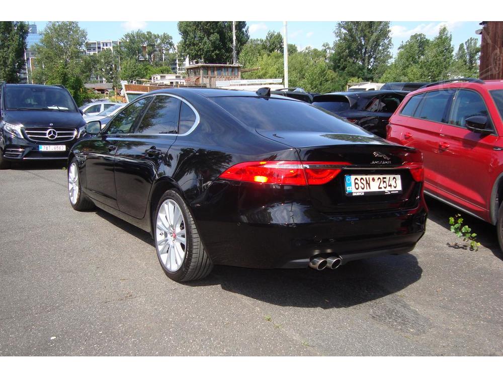 Jaguar XF 2.0D,AUT,1.Maj.74 tis.km !S.kn