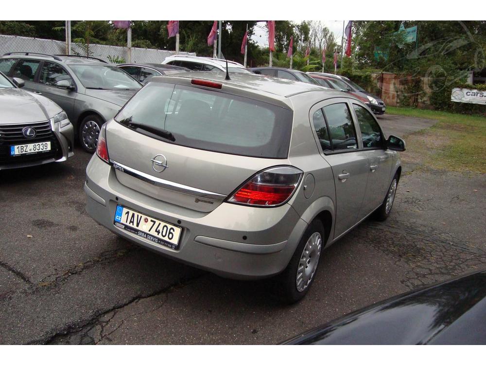 Opel Astra 1.4i 16V, R,2.Maj.Serv.kniha