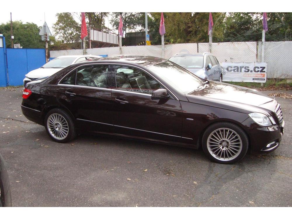 Mercedes-Benz E 250 CDi,Avantgarde,R,1.Maj.