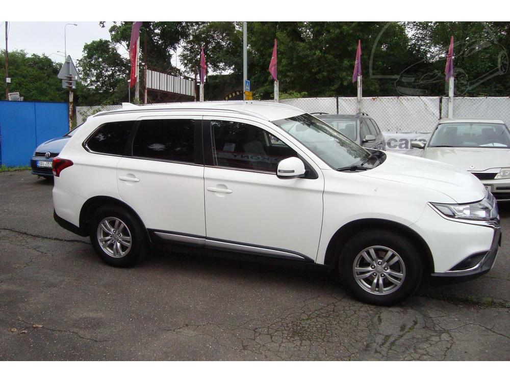 Mitsubishi Outlander 2.0 i+LPG,R.Serv.Kn.2.Majitel