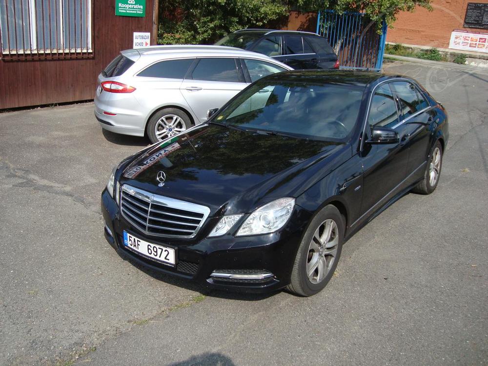 Mercedes-Benz E 350 CDi, 4-Motion,1.Maj.,R