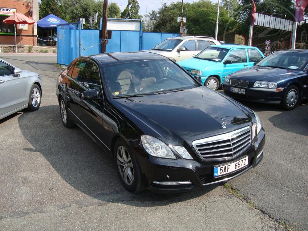 Mercedes-Benz E 350 CDi, 4-Motion,1.Maj.,R