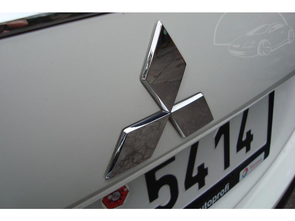 Mitsubishi Outlander 2.0 i+LPG,R.Serv.Kn.2.Majitel