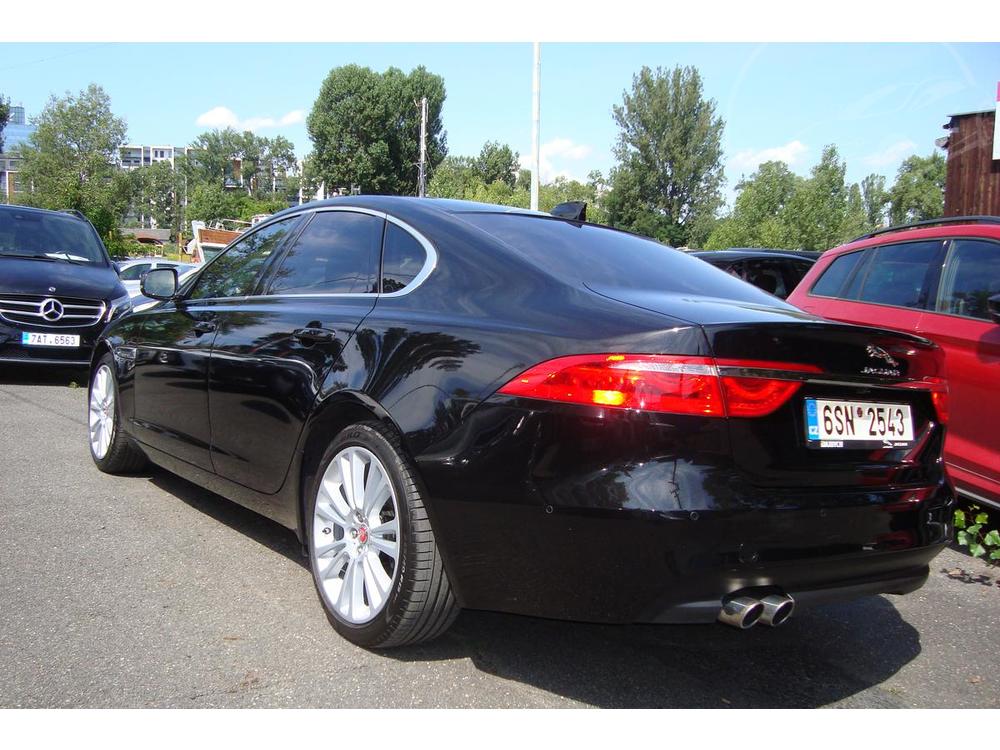 Jaguar XF 2.0D,AUT,1.Maj.74 tis.km !S.kn