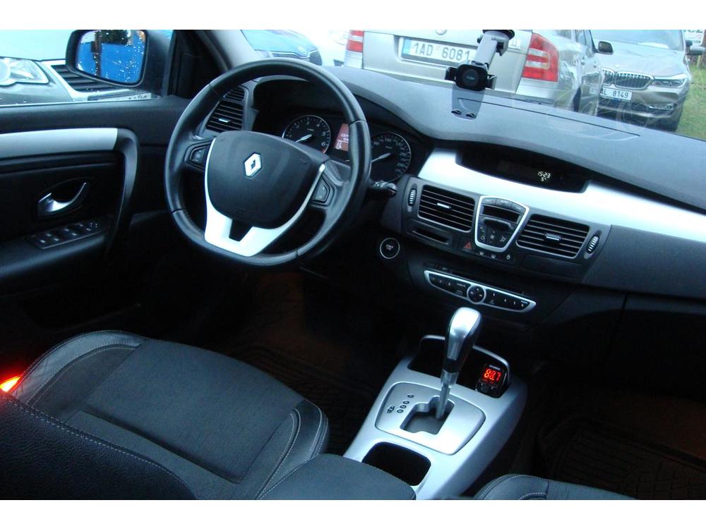 Renault Laguna 2.0T AUT,R,Servin historie