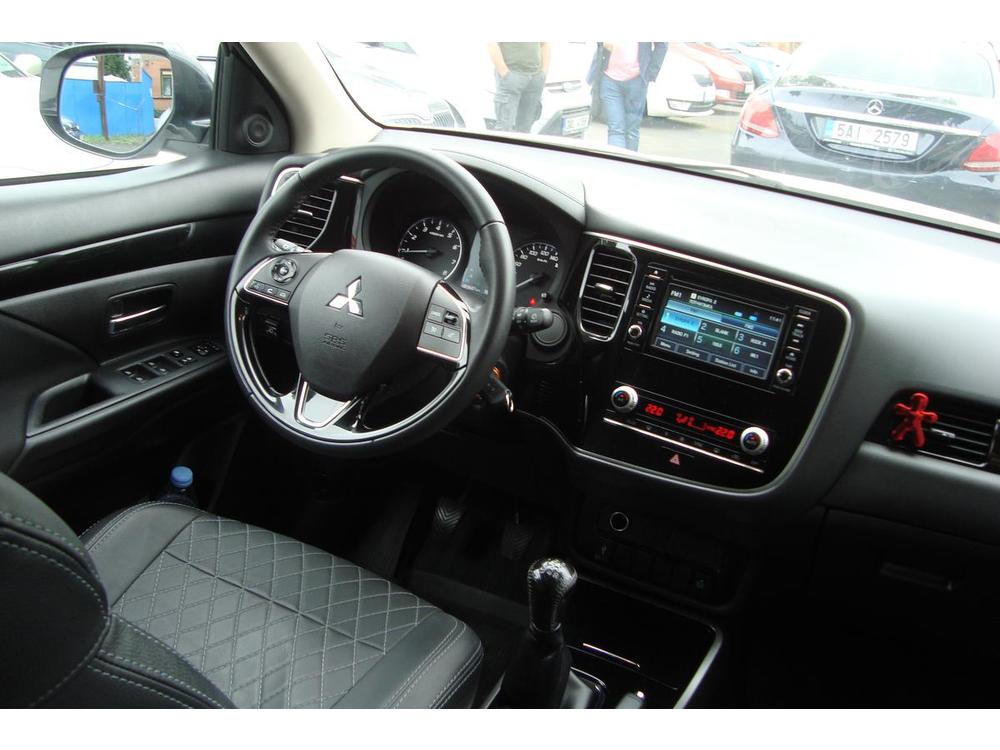 Mitsubishi Outlander 2.0 i+LPG,R.Serv.Kn.2.Majitel