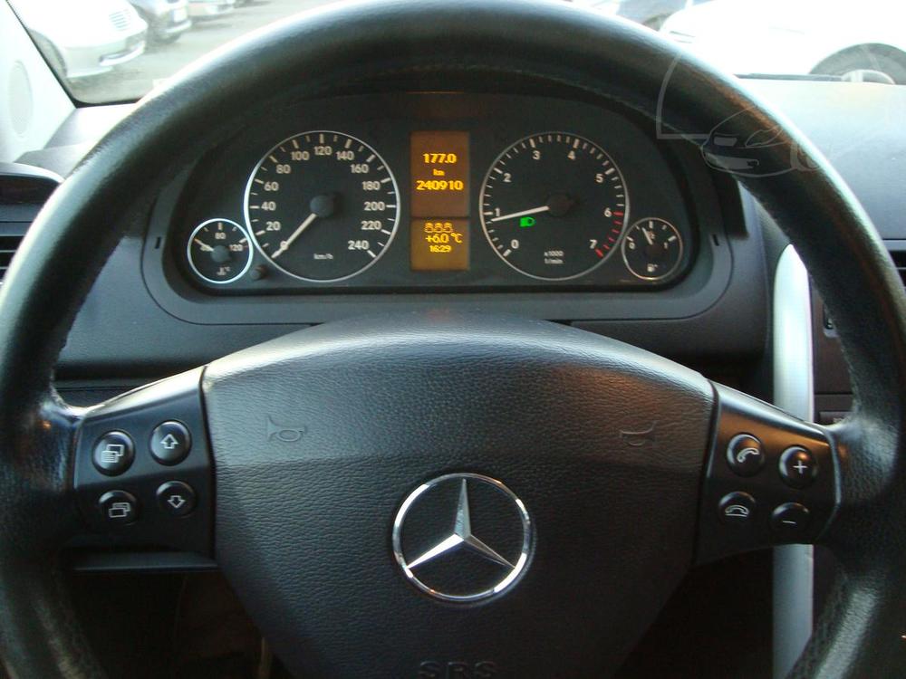 Mercedes-Benz A 150 ,1.5i,AVANTGARDE,Serv.kniha