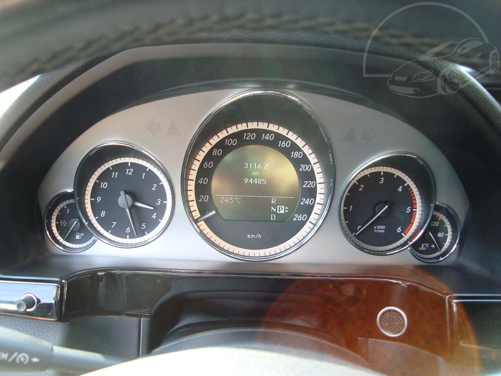 Mercedes-Benz E 350 CDi, 4-Motion,1.Maj.,R