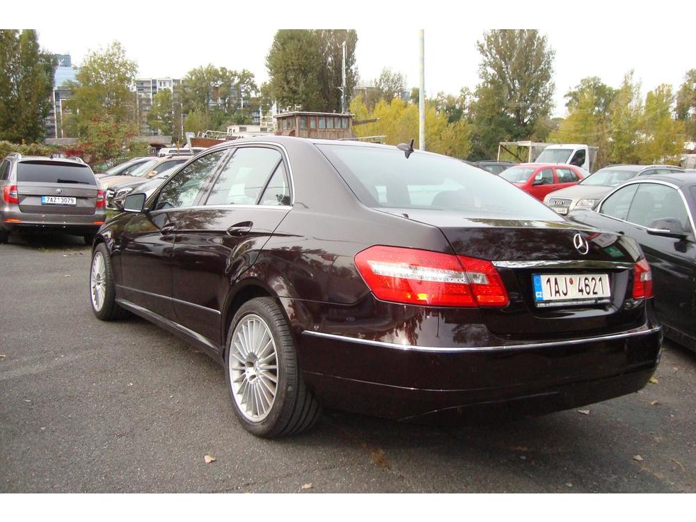 Mercedes-Benz E 250 CDi,Avantgarde,R,1.Maj.