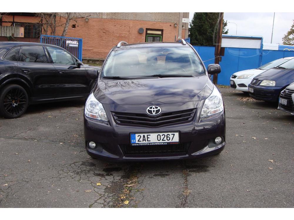 Toyota Corolla Verso 2.0 D-4D, 1.Maj.R,Sevisn kn.