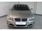 BMW 330 i SERVISN KNIHA   3,0