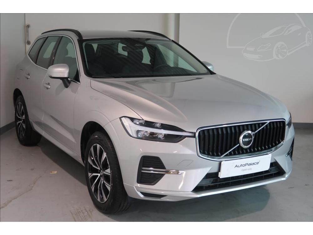 Volvo XC60 2,0 B4 FWD benzin Core Auto