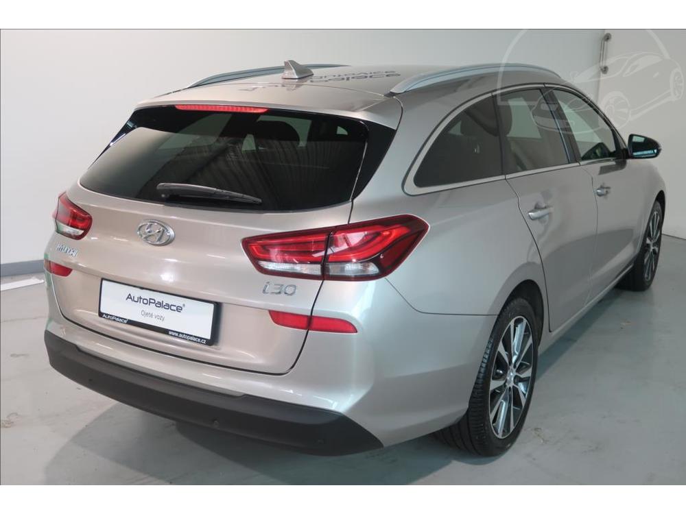 Hyundai i30 1,6 CRDi 136 All Inclusive kom