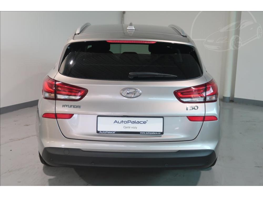 Hyundai i30 1,6 CRDi 136 All Inclusive kom