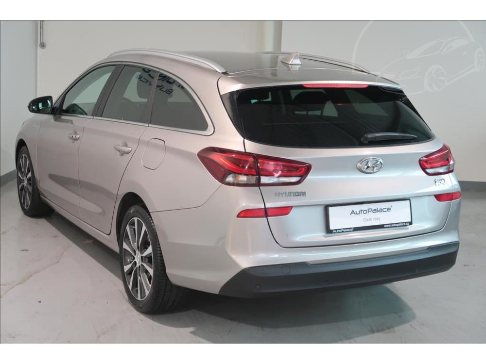 Hyundai i30 1,6 CRDi 136 All Inclusive kom