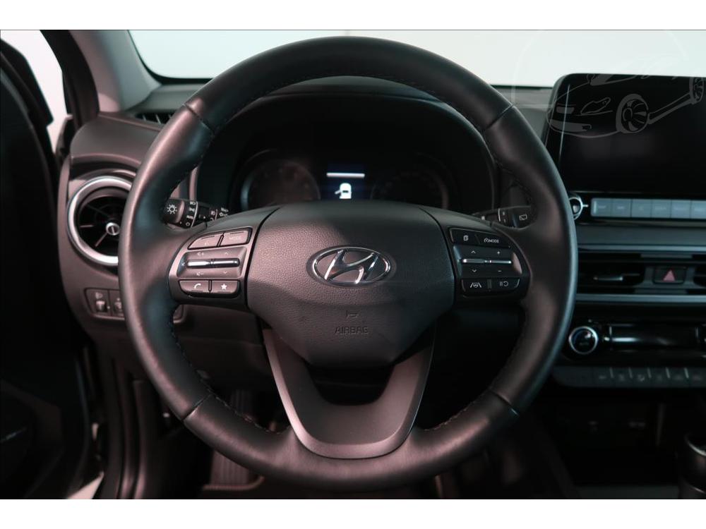 Hyundai Kona 1,6 T-GDI 145kW SMART DCT NAVI