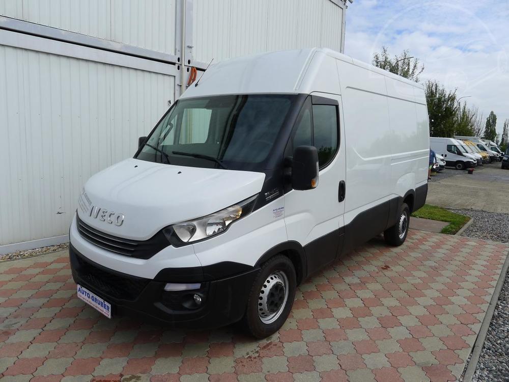 Iveco Daily 35S210 3,0 L2H2 Hi-Matic+Klima