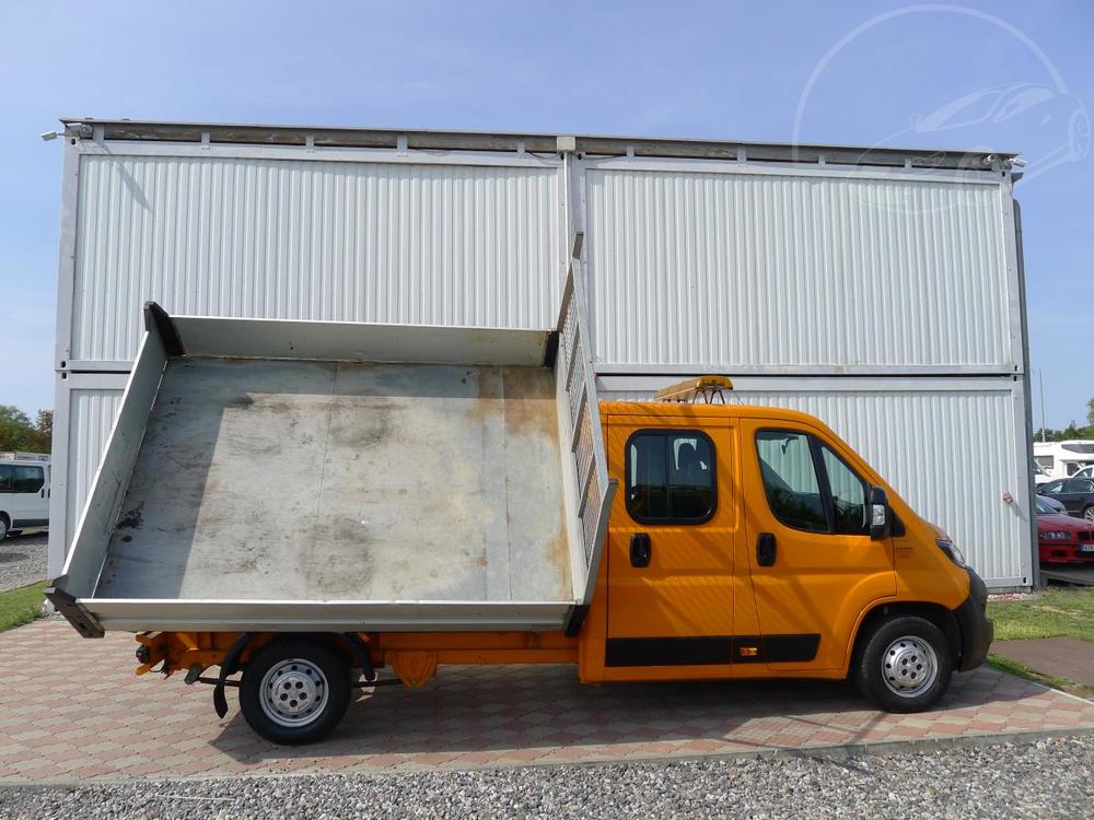 Peugeot Boxer 2,2 HDI 7mst 3strannSklp