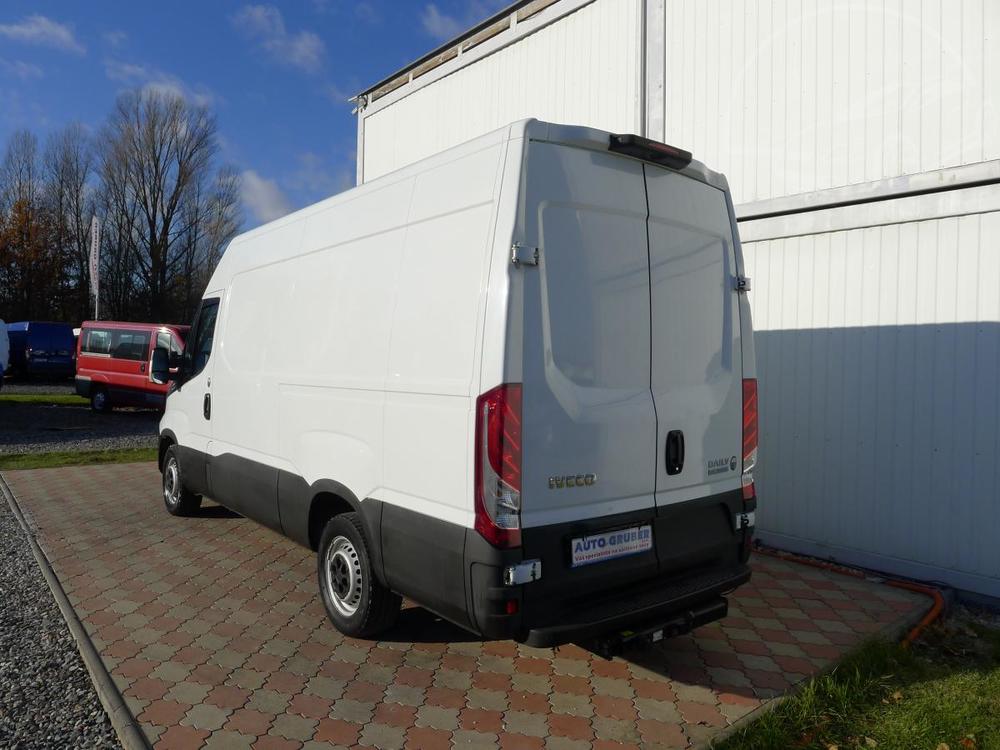 Iveco Daily 35S180 3,0 L2H2 Hi-Matic+Klima