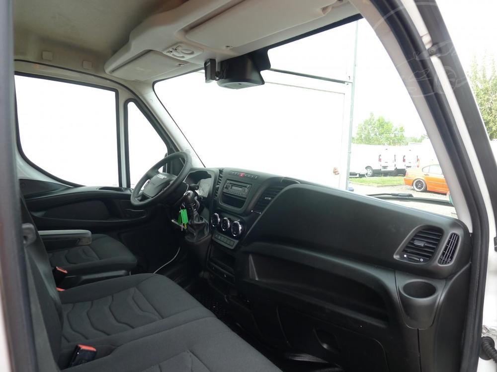 Iveco Daily 35S150 2,3HPI L2H2 Klima+webas