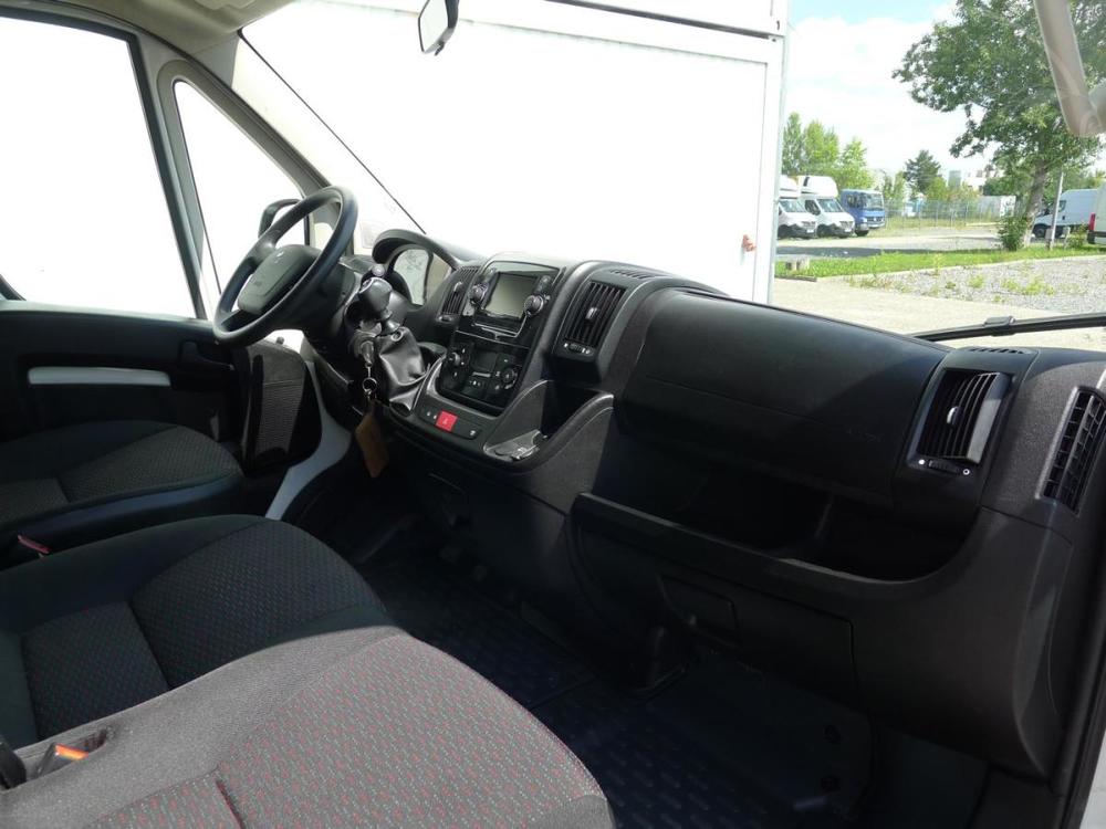 Peugeot Boxer 2,2 HDI 9mst+2x klima Akce!!!