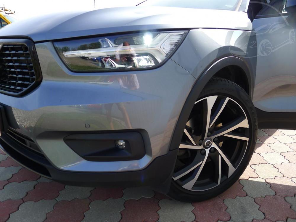 Volvo XC40 2,0 D4 AWD R- Design