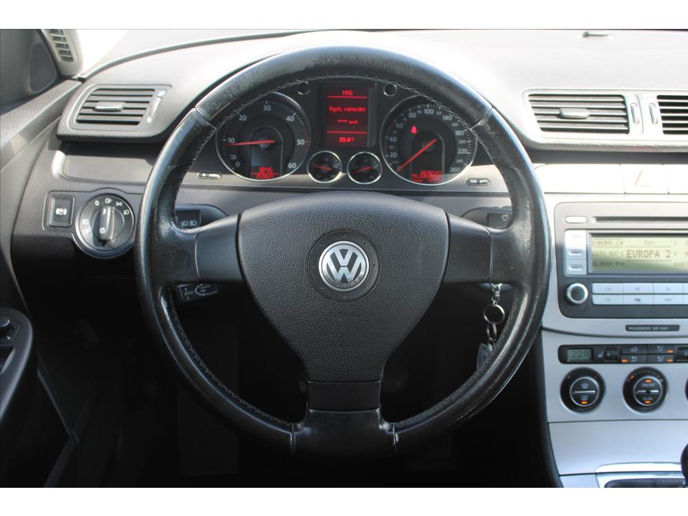 Volkswagen Passat 1.9 TDI 77kW SPORTLINE