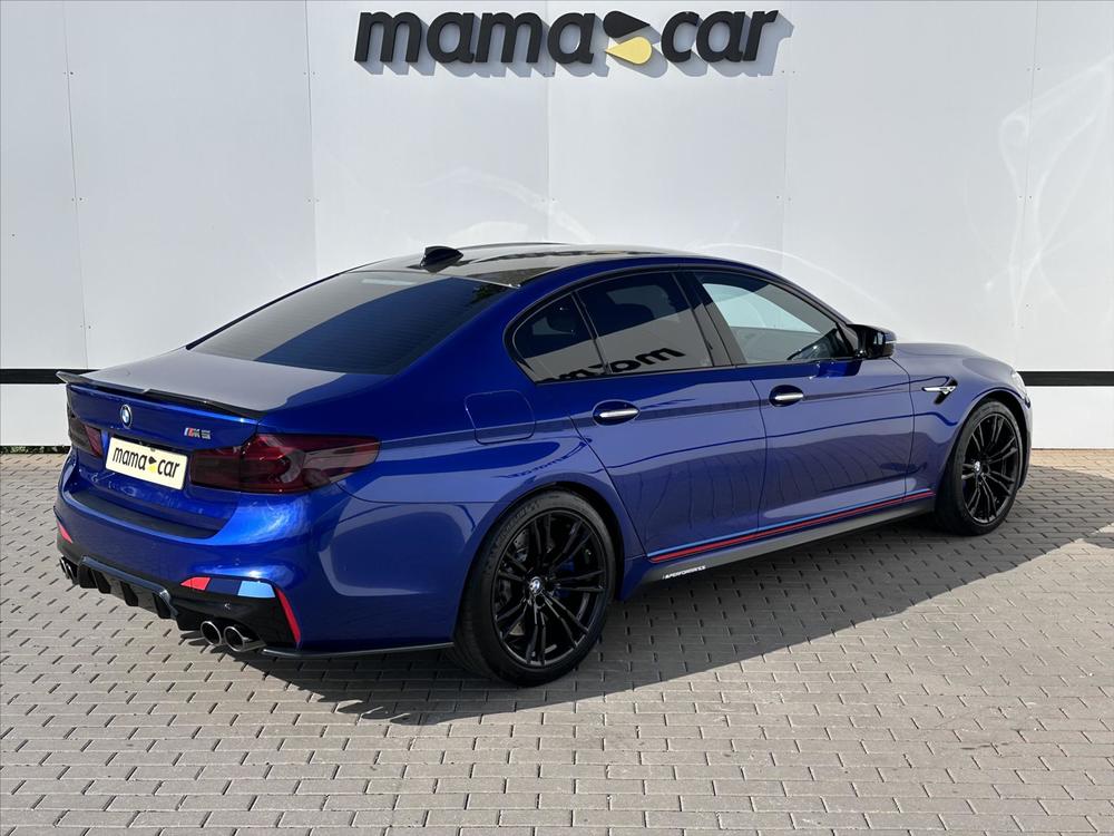 BMW M5 441kW xDrive SERVISN KNIHA R