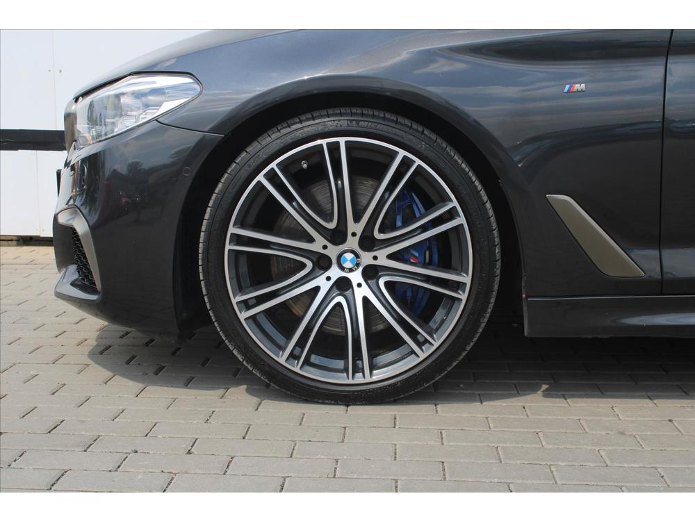 BMW 5 M550d xDrive 1.MAJITEL R