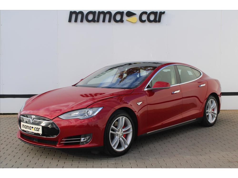 Tesla Model S P85D 4x4 NABJEN ZDARMA