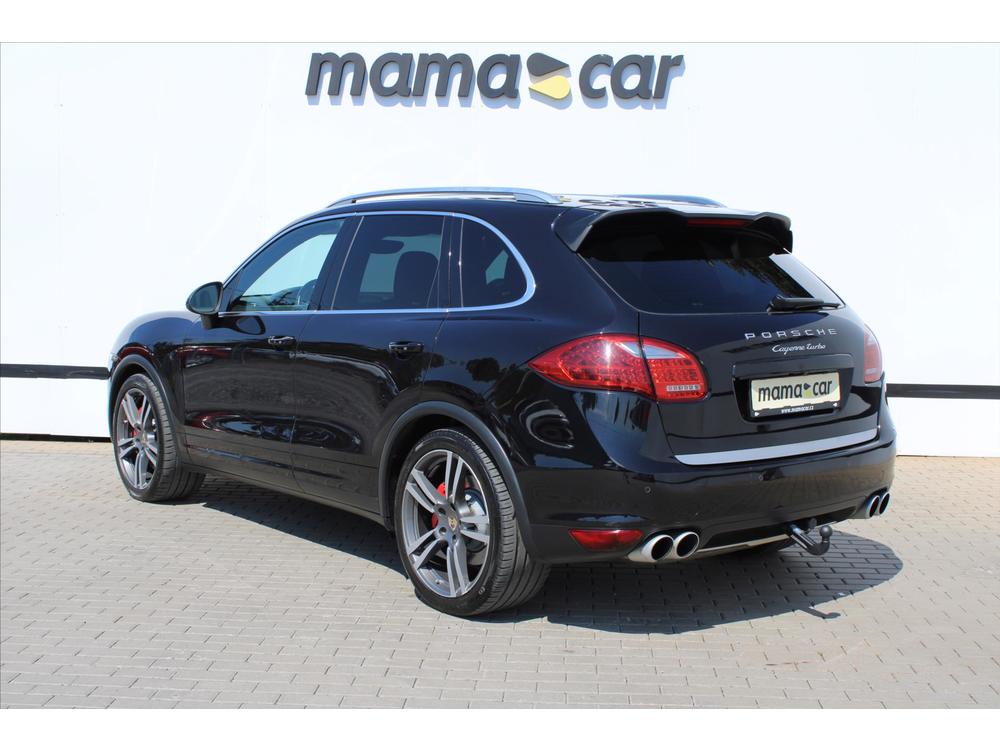 Porsche Cayenne TURBO 4.8i V8 SERVIS. KNIHA R