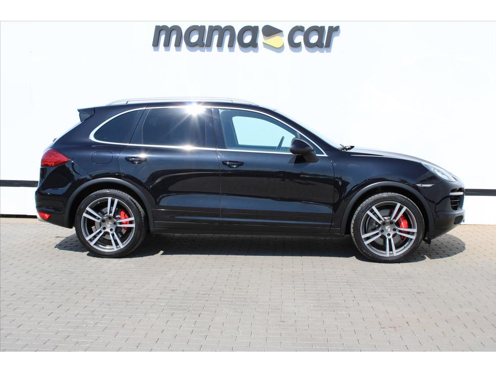 Porsche Cayenne TURBO 4.8i V8 SERVIS. KNIHA R