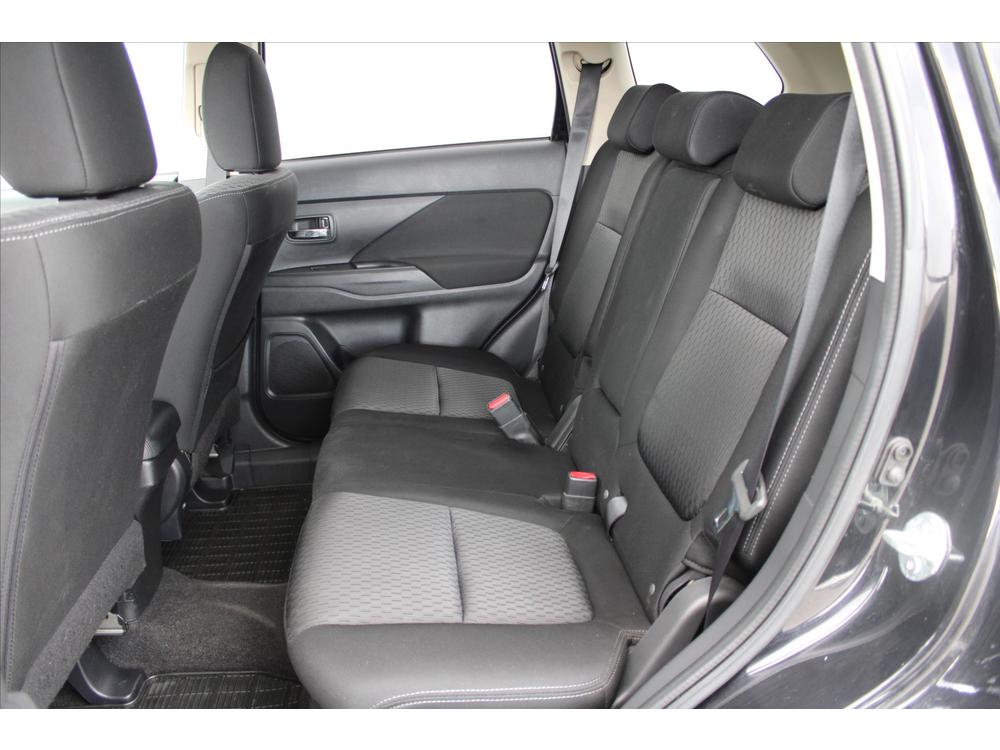 Mitsubishi Outlander 2.2 DI-D 110KW 4x4 1.MAJ. R