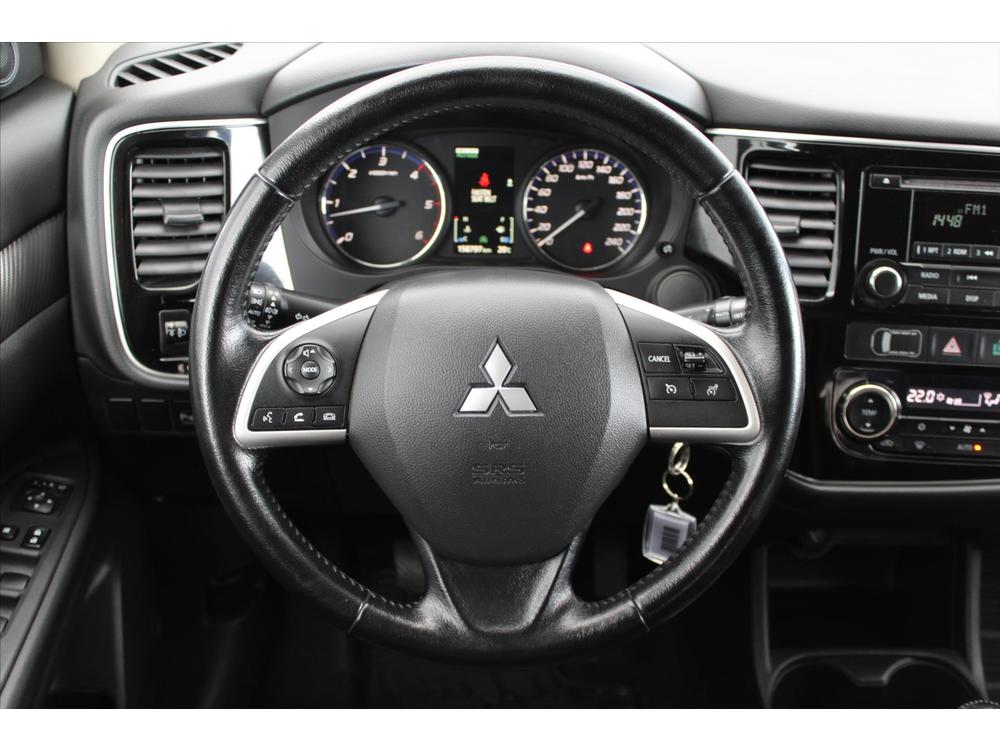 Mitsubishi Outlander 2.2 DI-D 110KW 4x4 1.MAJ. R