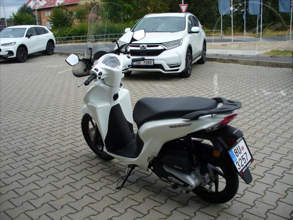 Honda  NSC 110 Vision 1maj. R