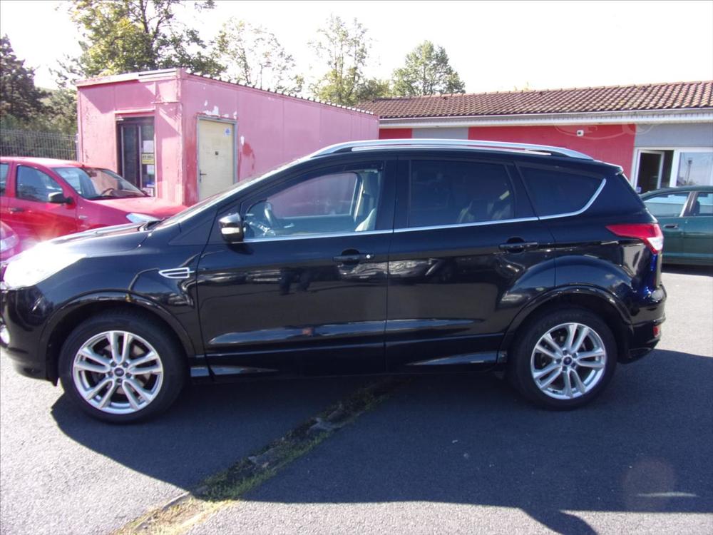 Ford Kuga 2,0 Titanium Plus TDCi 120kW 4