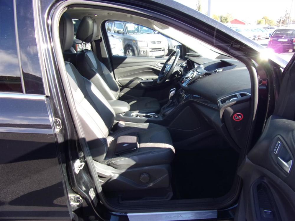 Ford Kuga 2,0 Titanium Plus TDCi 120kW 4