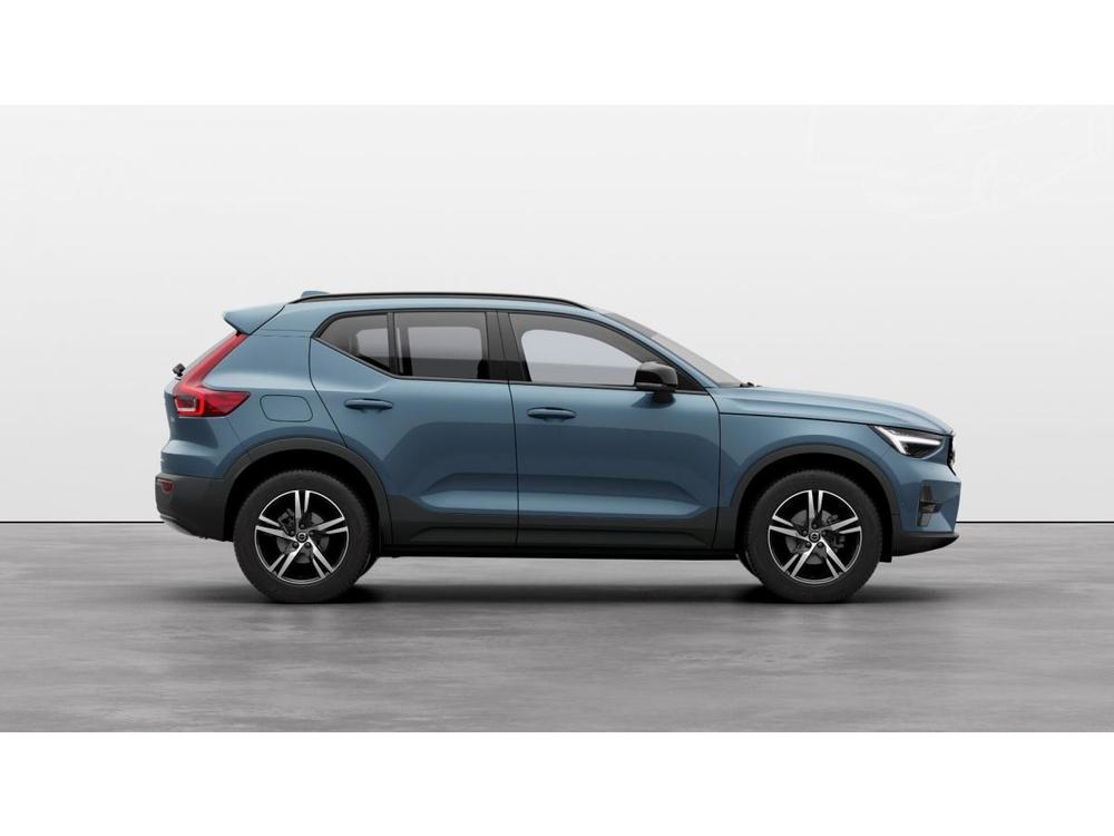 Prodm Volvo XC40 B4 AUT DARK PLUS